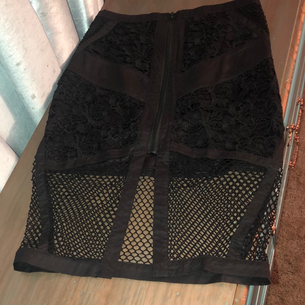 VGC Gothic Lace fishnet black lace skirt Medium